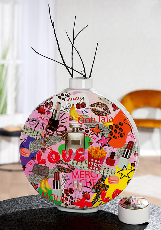 Lidded vase, round, "Love you, Ooh lala"